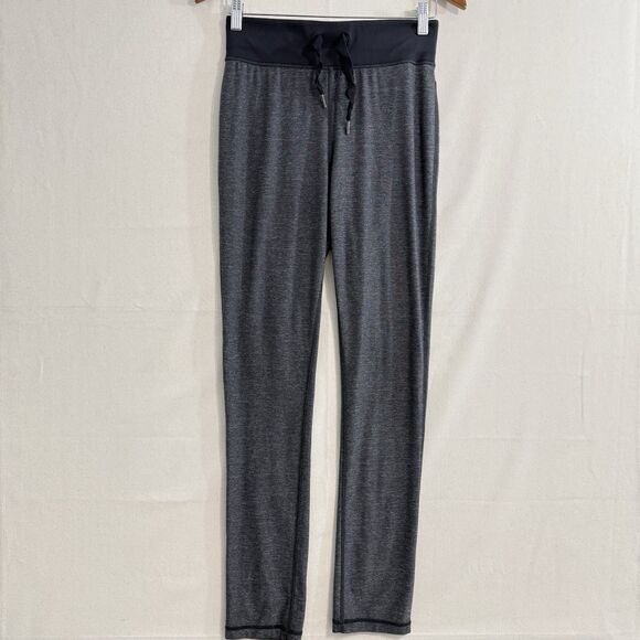 Lululemon Woman Size 8 Gray athletic basic Pants running pants 31” Inseam Lined - Picture 2 of 9